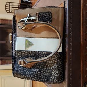 Guess Color block handbag
